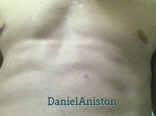 Daniel_Aniston