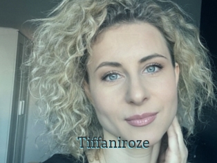 Tiffaniroze